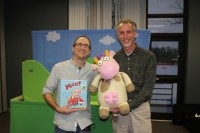 Moo puppet show Moo puppet show